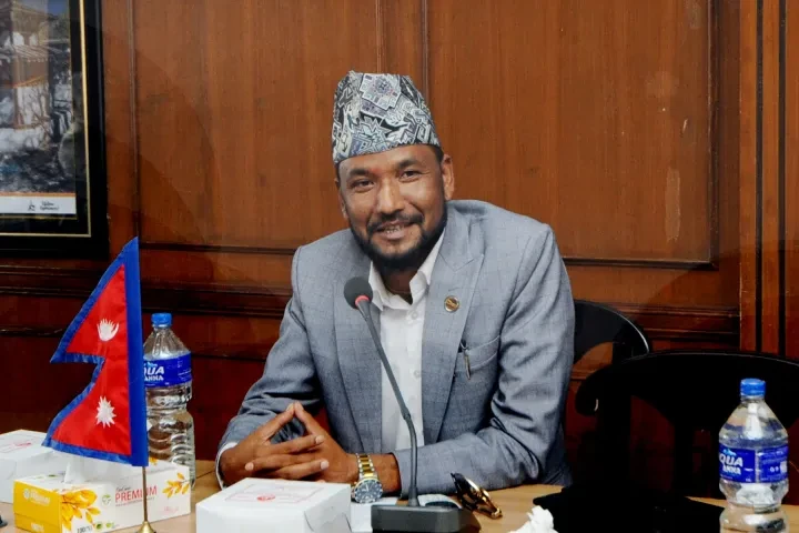 “संस्कृति पर्यटन राज्यमन्त्री अरूण चौधरीको लम्कीस्थित पाँचतले घरमा चोरी